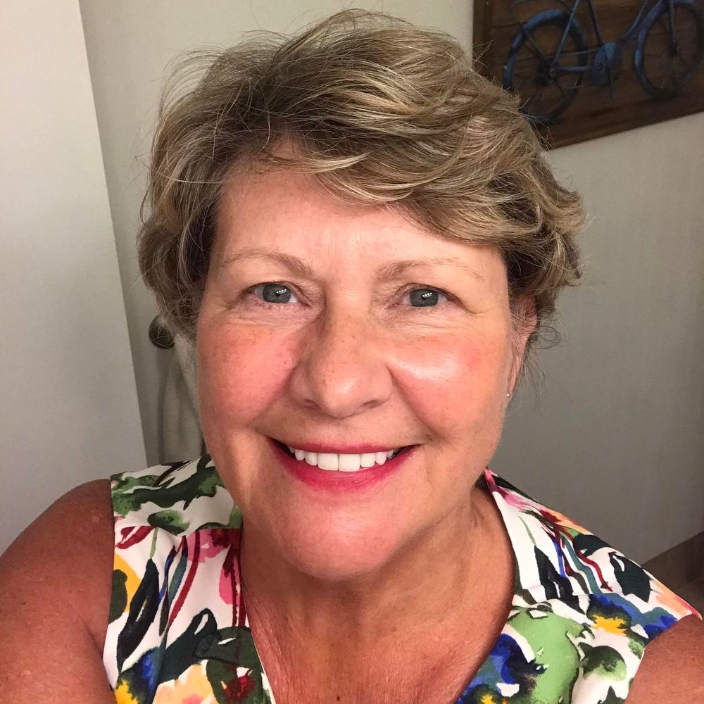 Meet your Posher, Linda